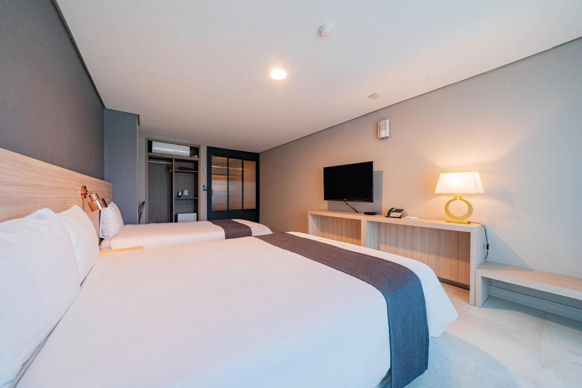 Gyeongpo Soo Hotel Gangneung Extérieur photo